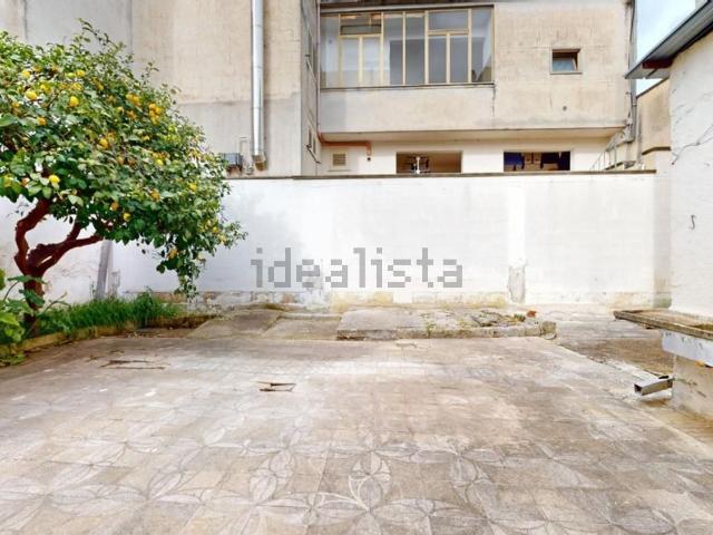 Villetta indipendente in vendita di 135 m² in Via Giacomo Leopardi