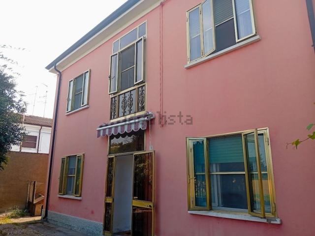 Villetta indipendente in vendita di 135 m² in Via Giovanni Bedani, 37