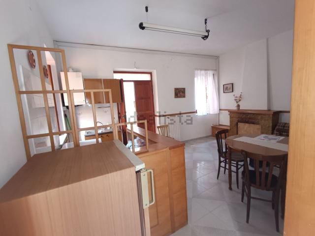 Villetta indipendente in vendita di 135 m² in Via Dante