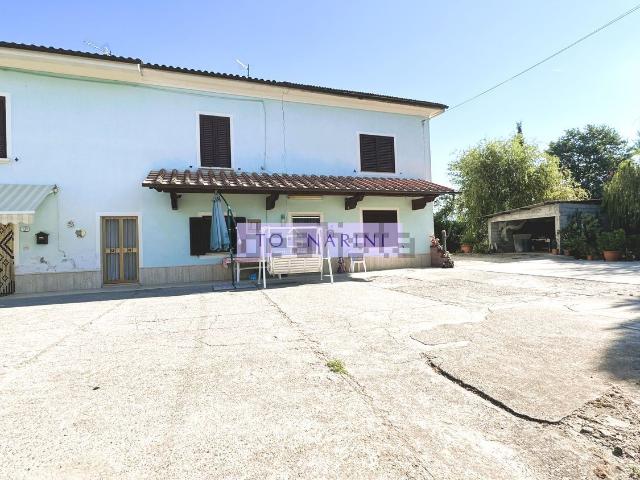 Villetta indipendente in vendita di 135 m² in Via Orlandini, 5