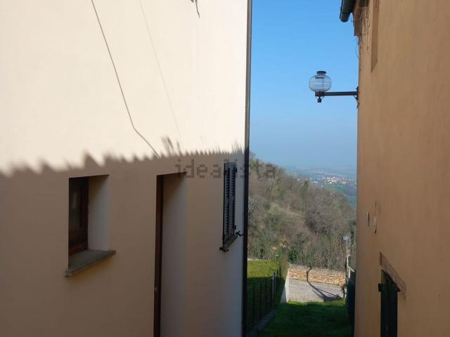 Villetta indipendente in vendita di 135 m² in Via Mombaroccio