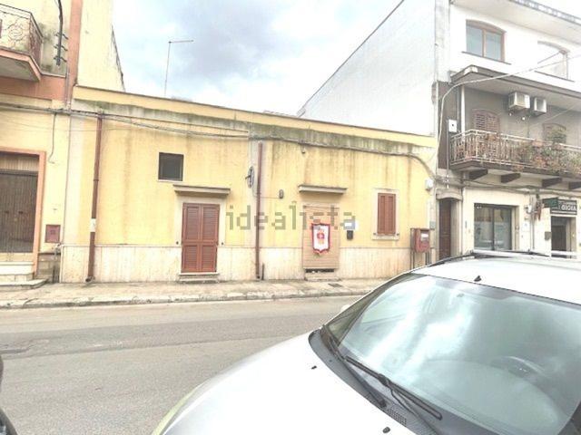 Villetta indipendente in vendita di 135 m² in Via San Donato, 175
