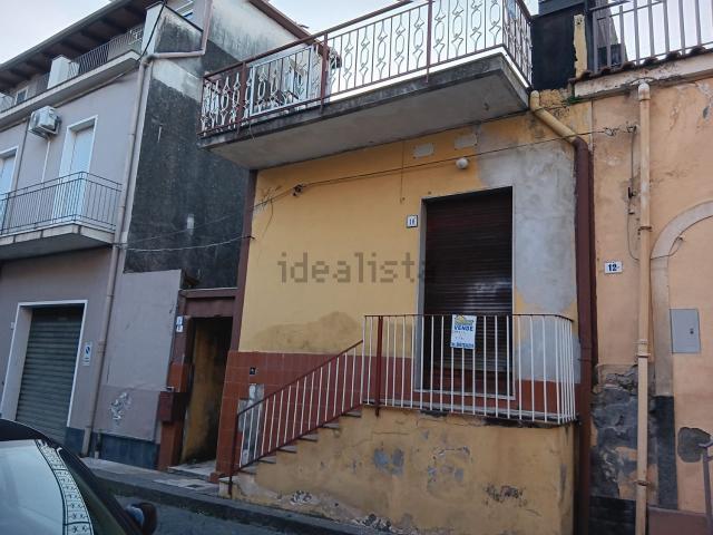 Villetta indipendente in vendita di 135 m² in Via Palestra