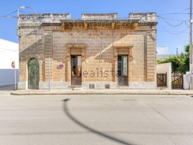 Villetta indipendente in vendita di 135 m² in Via Roma, 102
