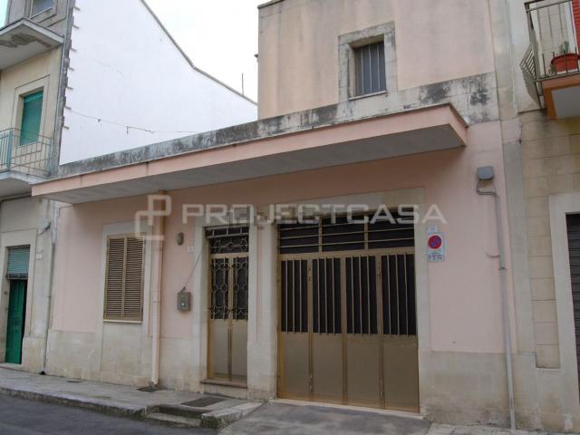 Villetta indipendente in vendita di 135 m² in Via Risorgimento