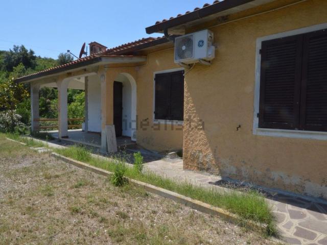 Villetta indipendente in vendita di 135 m² in Via Valle di Lazzaro, 49