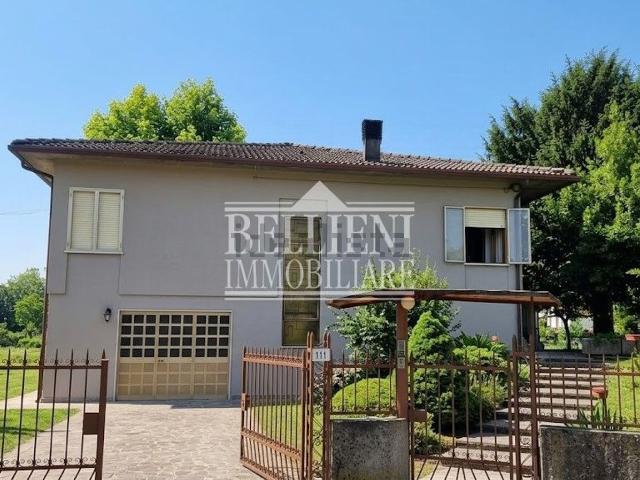 Villetta indipendente in vendita di 135 m² in Viale dello Sport