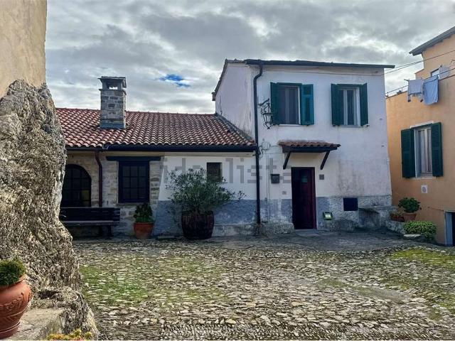 Villetta indipendente in vendita di 135 m² in Piazza San Anna, 4