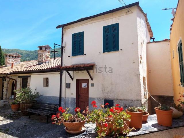 Villetta indipendente in vendita di 135 m² in Piazza San Anna, 4