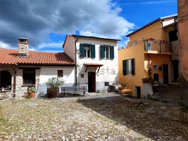 Villetta indipendente in vendita di 135 m² in Piazza San Anna, 4