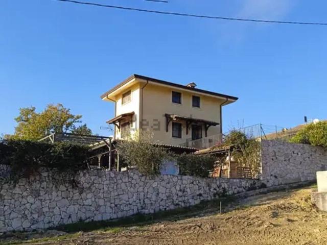 Villetta indipendente in vendita di 136 m²
