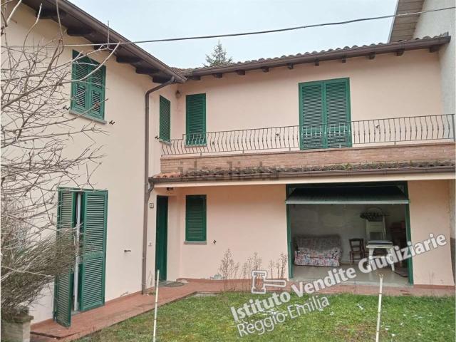Villetta indipendente in vendita di 136 m² in Via Monchio, 31