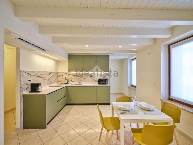 Villetta indipendente in vendita di 136 m² in Via Madonna, 60