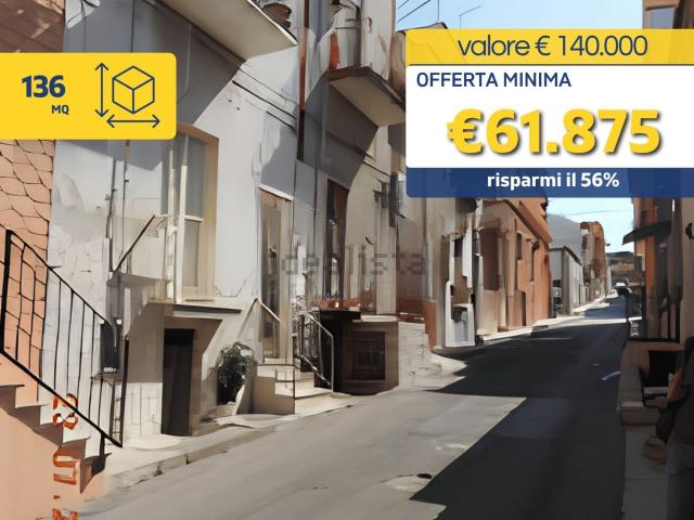 Villetta indipendente in vendita di 136 m² in Via Maggiore Toselli, 13
