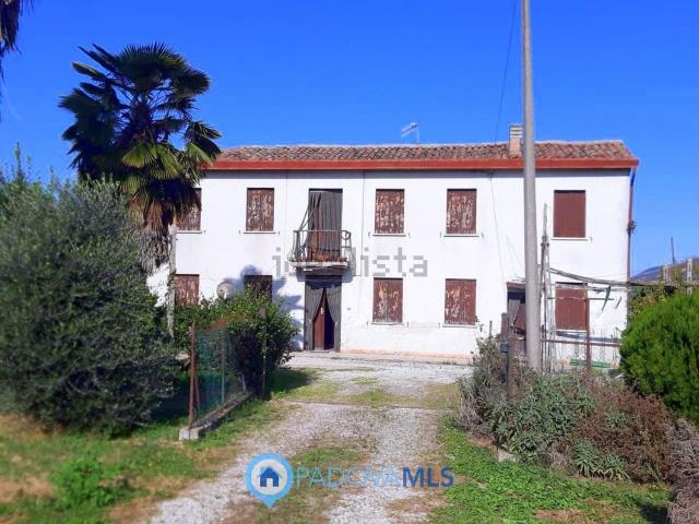 Villetta indipendente in vendita di 136 m² in Via Pozzonovo