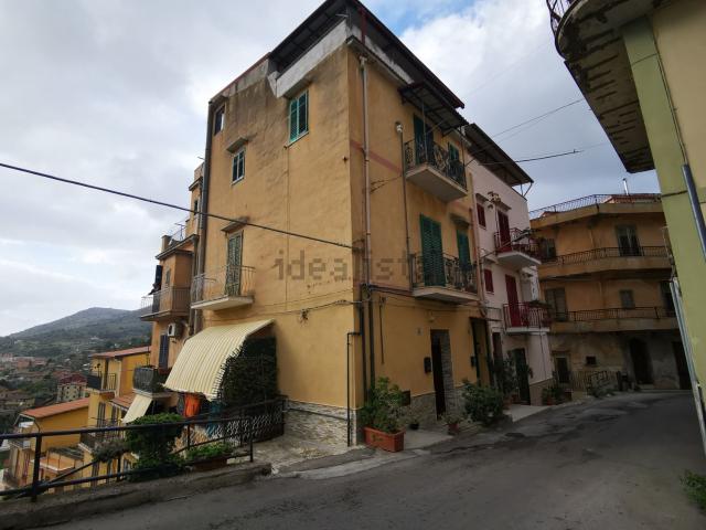 Villetta indipendente in vendita di 136 m² in Via Vittorio Emanuele