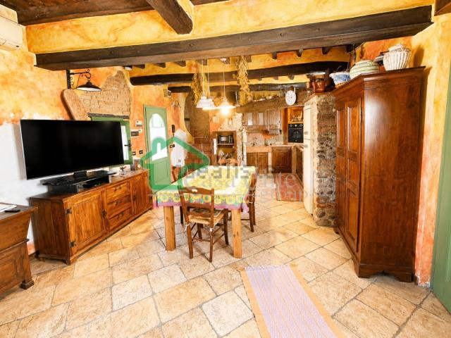 Villetta indipendente in vendita di 137 m²