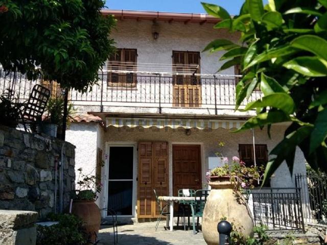 Villetta indipendente in vendita di 137 m²