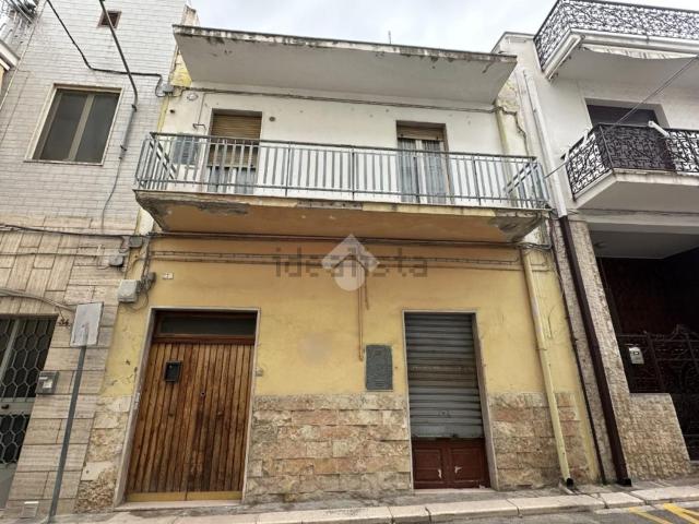 Villetta indipendente in vendita di 137 m² in Via 21 Aprile, 30