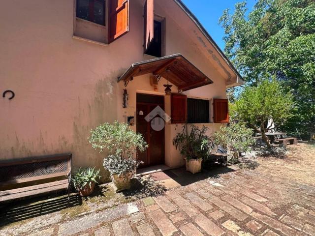 Villetta indipendente in vendita di 137 m² in Via Casanatola, 23