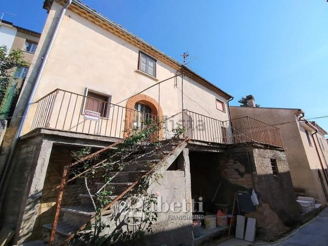 Villetta indipendente in vendita di 137 m² in Via Ortaglia