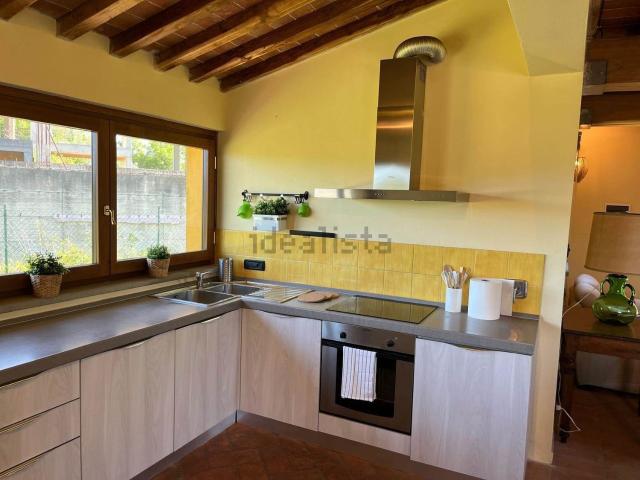 Villetta indipendente in vendita di 137 m² in Via San Filippo
