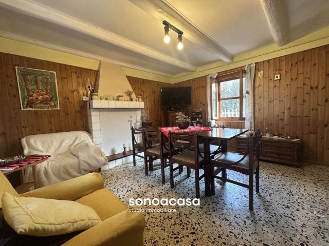 Villetta indipendente in vendita di 137 m² in Via Santa Maria del Mercato, 3