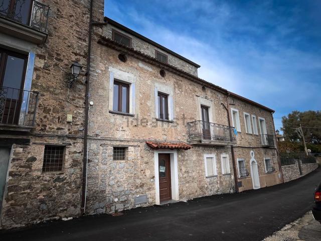 Villetta indipendente in vendita di 137 m² in Via Provinciale