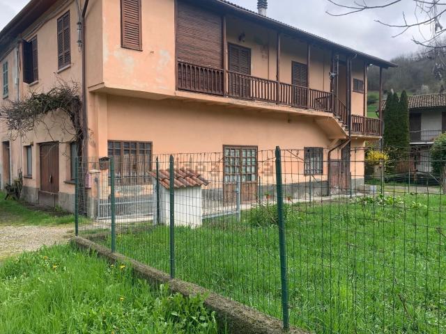 Villetta indipendente in vendita di 137 m² in Via Roma