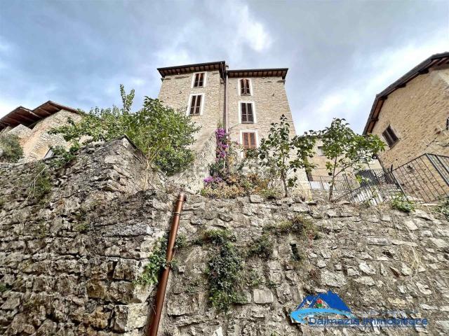 Villetta indipendente in vendita di 137 m² in Strada senza nome, 37