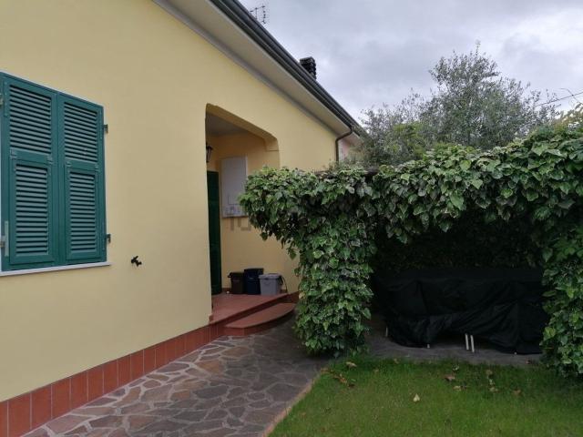 Villetta indipendente in vendita di 138 m²
