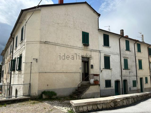 Villetta indipendente in vendita di 138 m² in Via della Repubblica