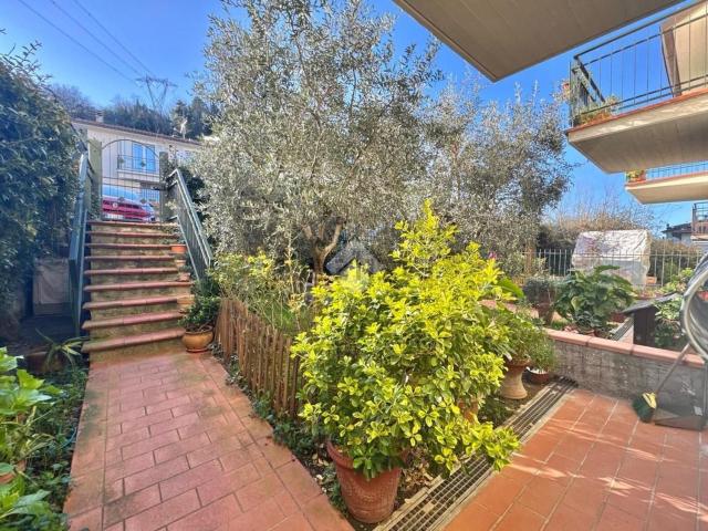 Villetta indipendente in vendita di 138 m² in Via Il Pino, 30