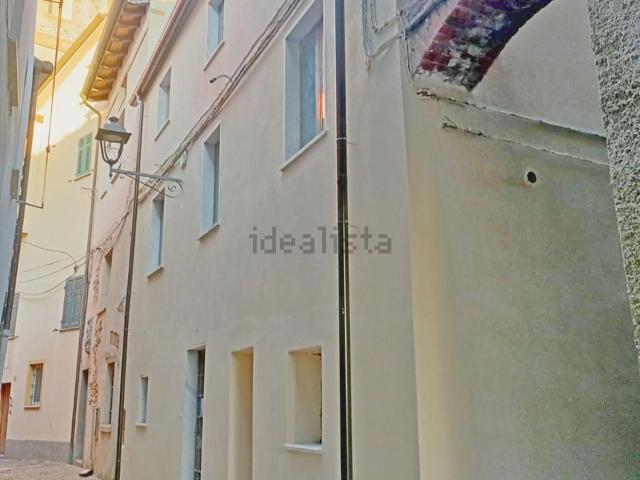 Villetta indipendente in vendita di 138 m² in Via Marconi