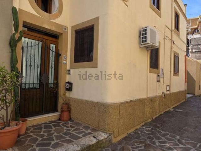 Villetta indipendente in vendita di 138 m² in Via Santa Maria Maggiore, 9