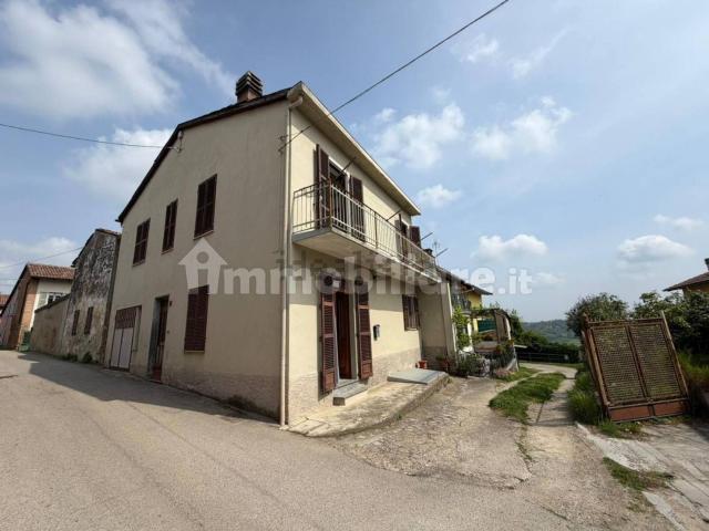 Villetta indipendente in vendita di 139 m² in Via Cavour, 17