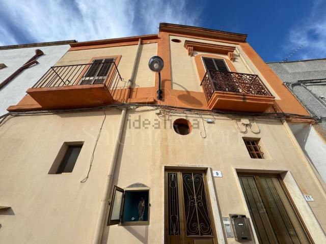 Villetta indipendente in vendita di 139 m² in Via Savoia, 41