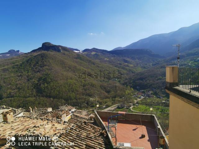 Villetta indipendente in vendita di 139 m² in Via Ritorno del Camoscio, 24