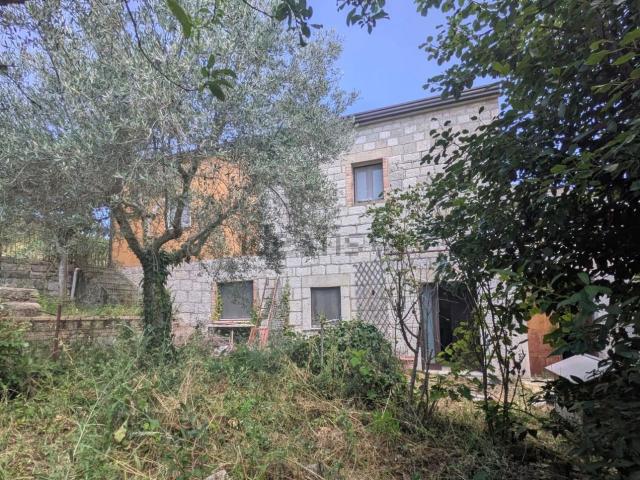 Villetta indipendente in vendita di 139 m² in Strada Statale 212