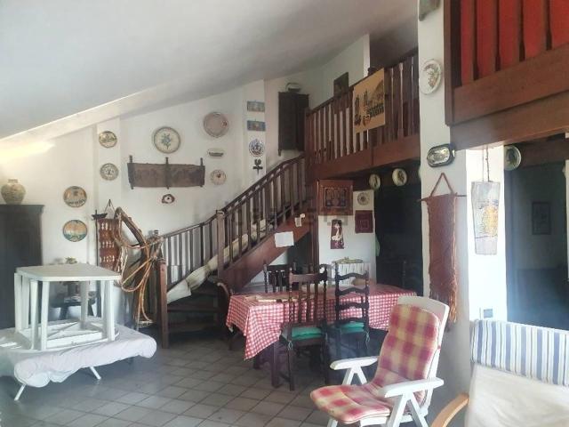 Villetta indipendente in vendita di 140 m²