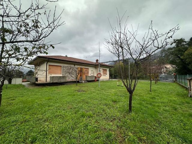 Villetta indipendente in vendita di 140 m²