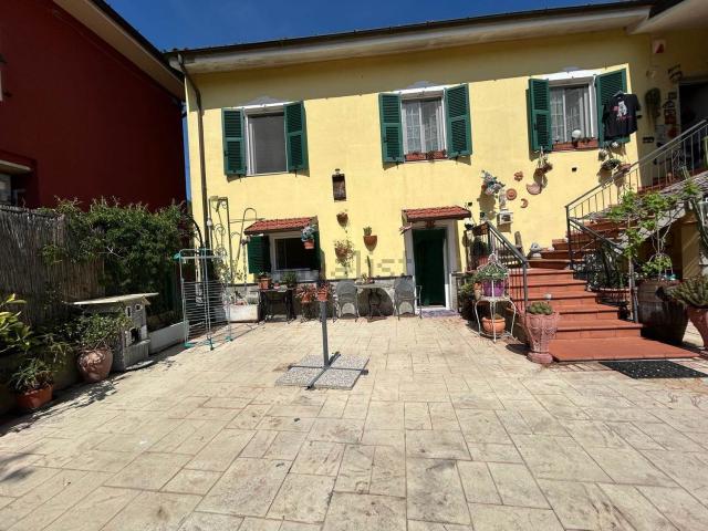 Villetta indipendente in vendita di 140 m²