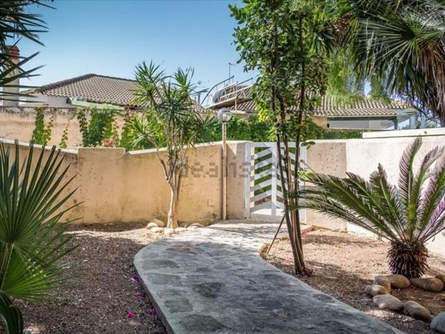 Villetta indipendente in vendita di 140 m²