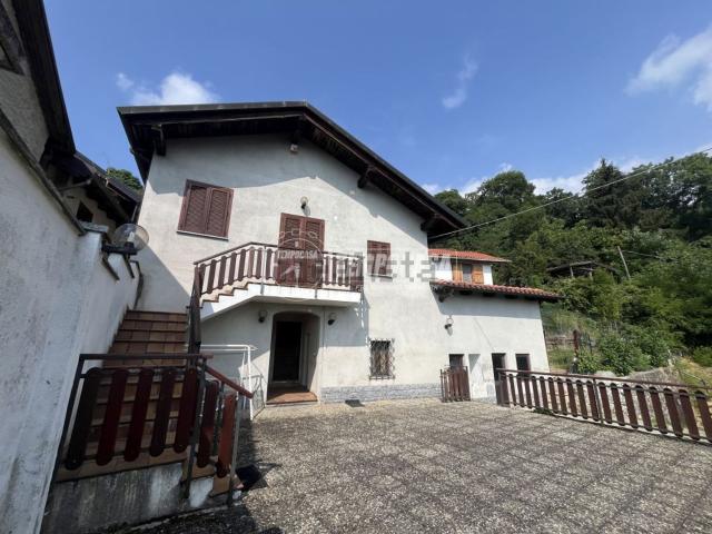 Villetta indipendente in vendita di 140 m² in Via Campo, 21