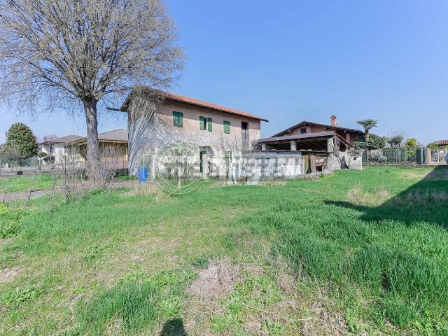 Villetta indipendente in vendita di 140 m² in Via Cristoforo Colombo, 35