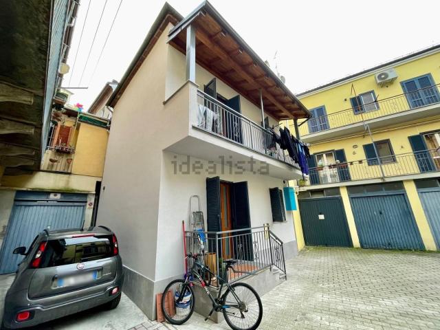 Villetta indipendente in vendita di 140 m² in Via Andrea Vochieri