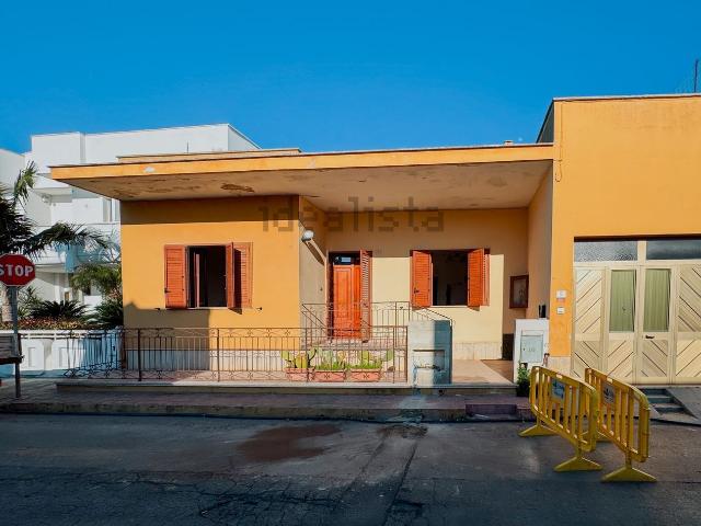 Villetta indipendente in vendita di 140 m² in Via Achille Grandi