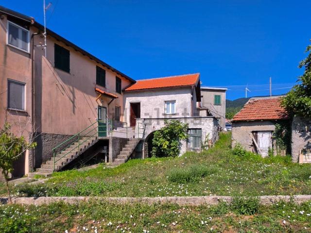 Villetta indipendente in vendita di 140 m² in Via Boristene, 35