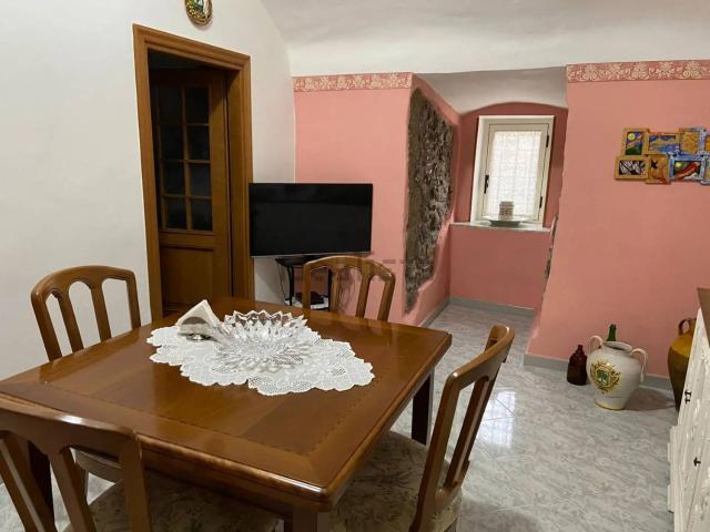 Villetta indipendente in vendita di 140 m² in Via Barungi Di Sotto