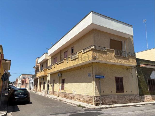 Villetta indipendente in vendita di 140 m² in Via G. Melli, 2